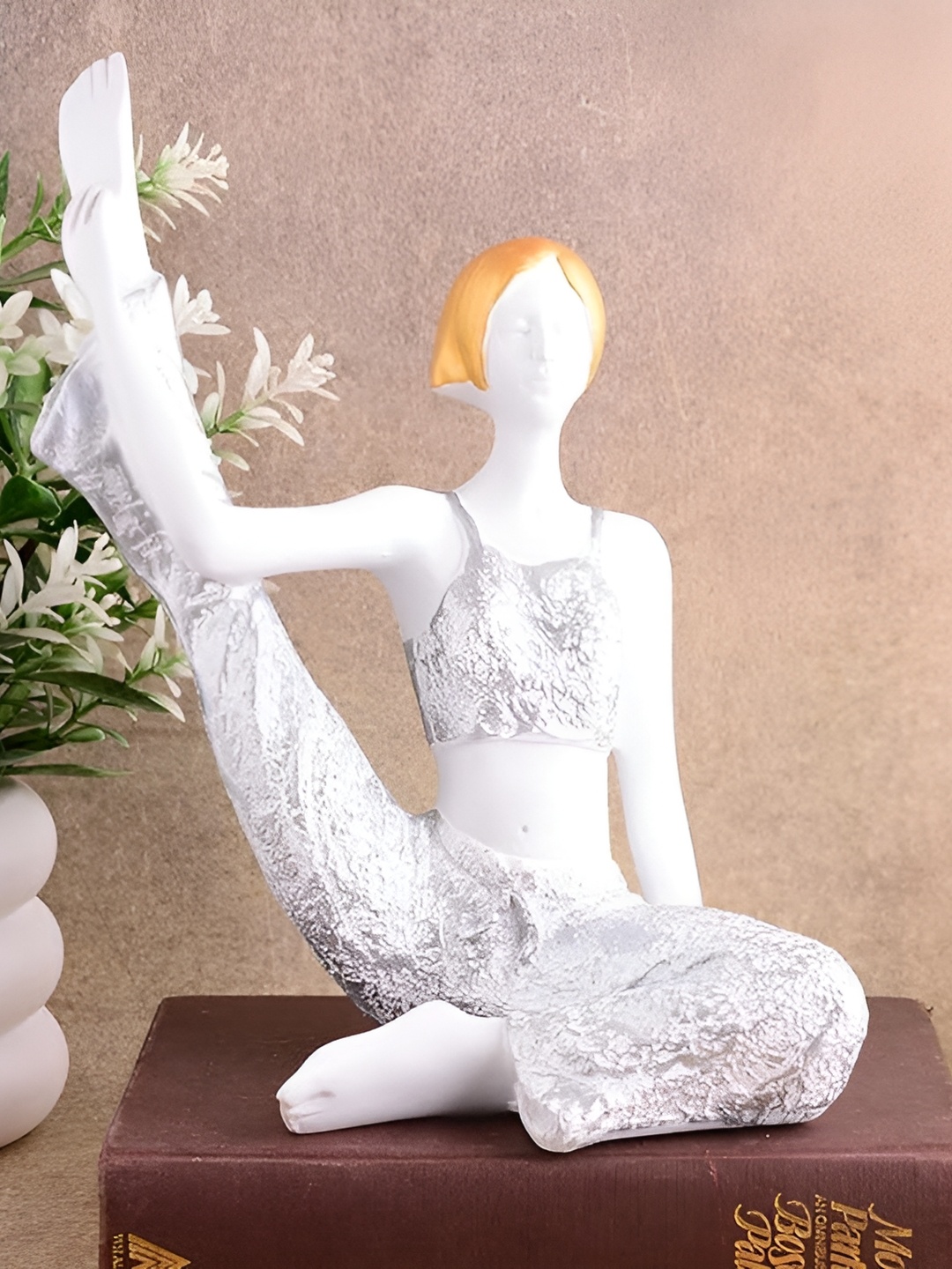 

Zart White & Silver-Toned Textured Yoga Lady Showpiece