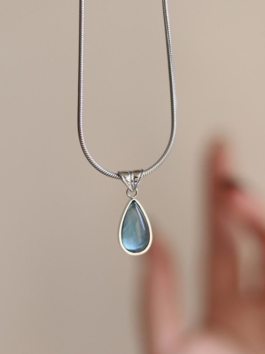 

Just Lil Things Teardrop Shaped Pendant With Chain, Silver