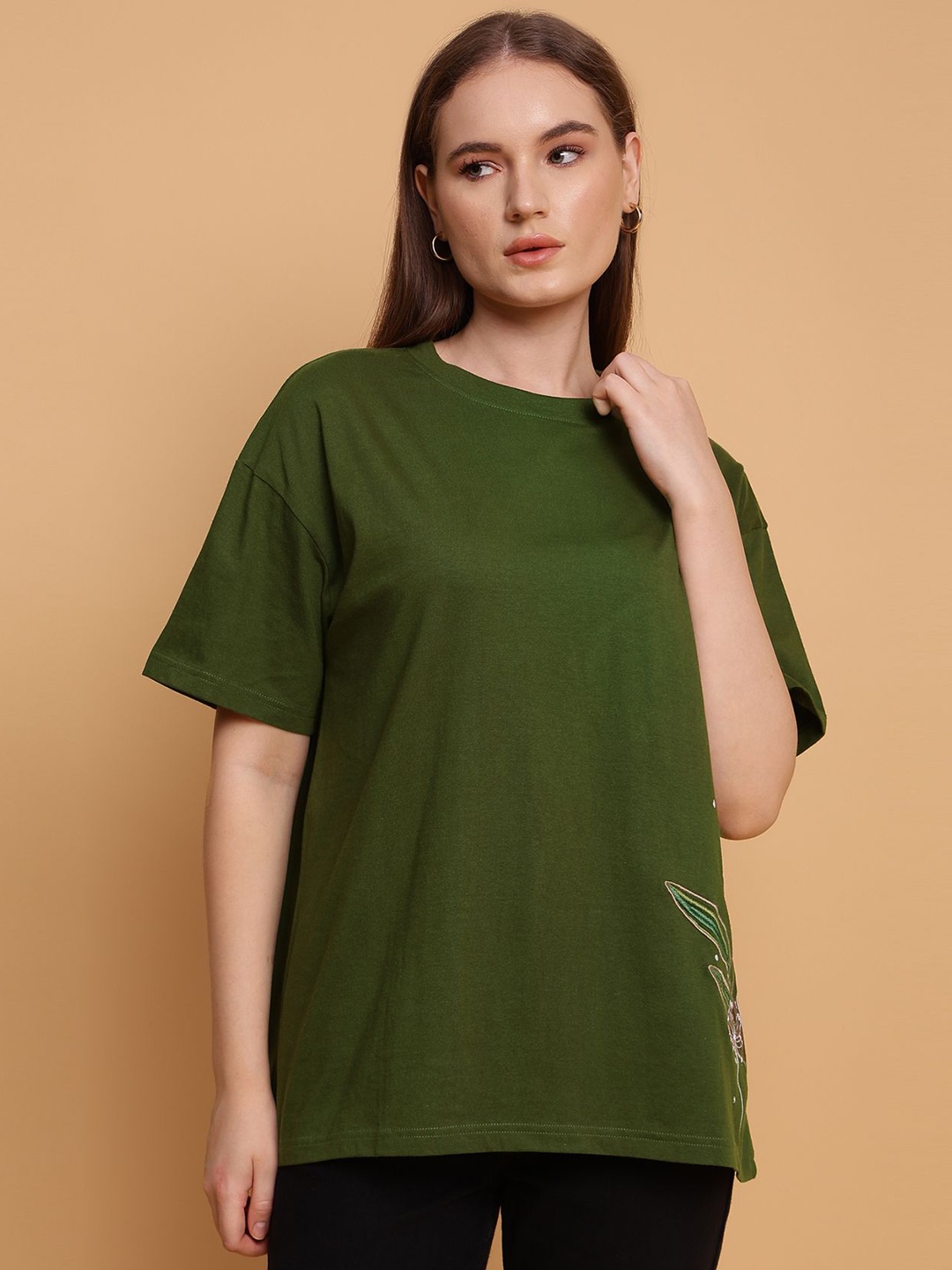 

Sands of India Embroidered Oversized T-shirt, Olive