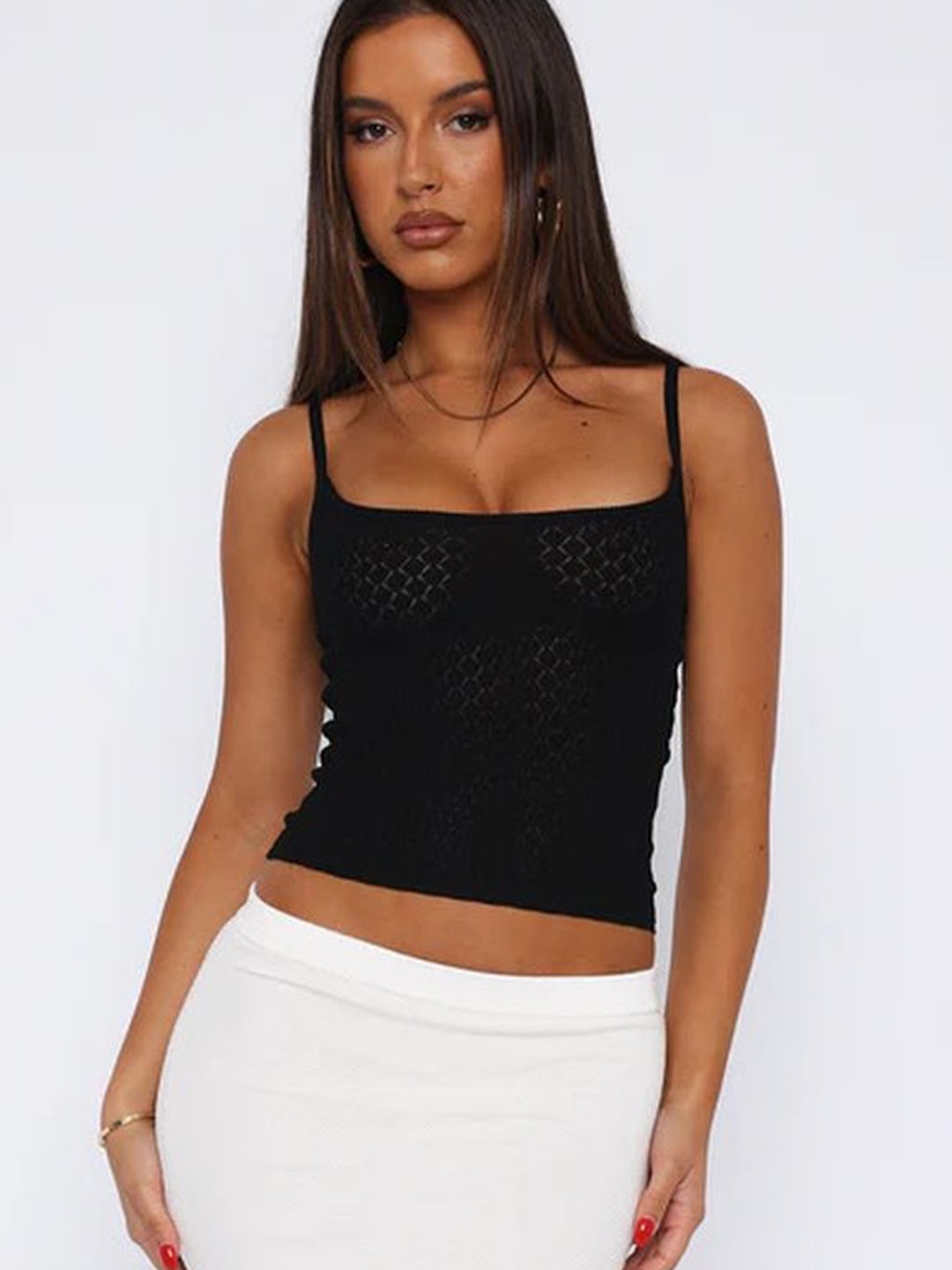 

LULU & SKY Top, Black