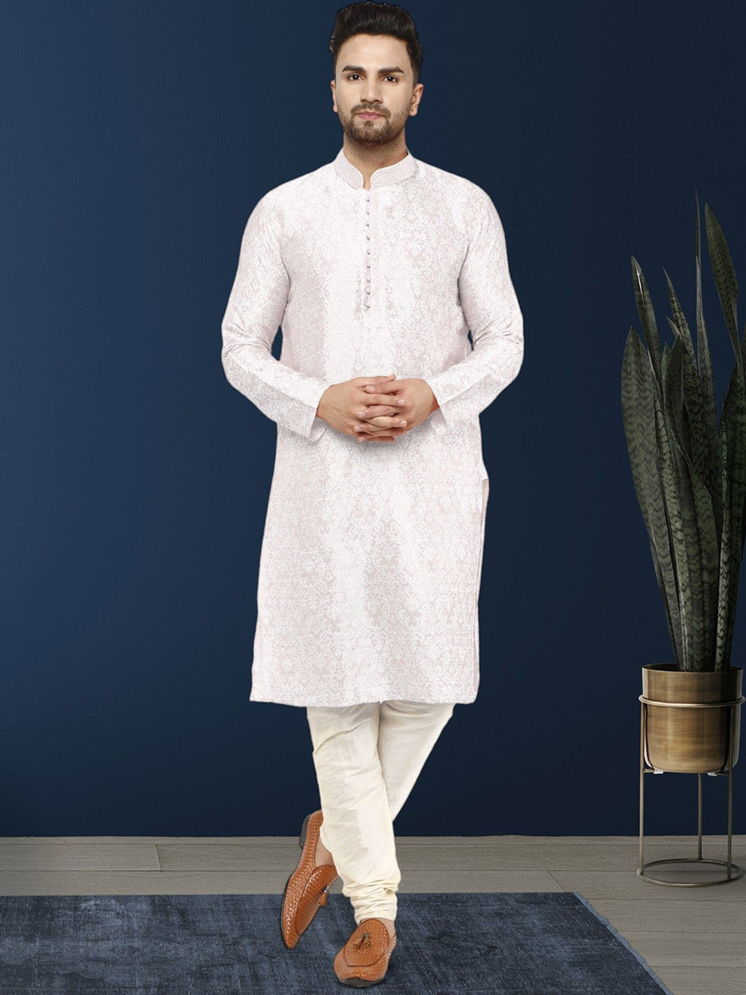 

SKAVIJ Ethnic Motifs Woven Design Mandarin Collar Regular Straight Kurta with Churidar, White