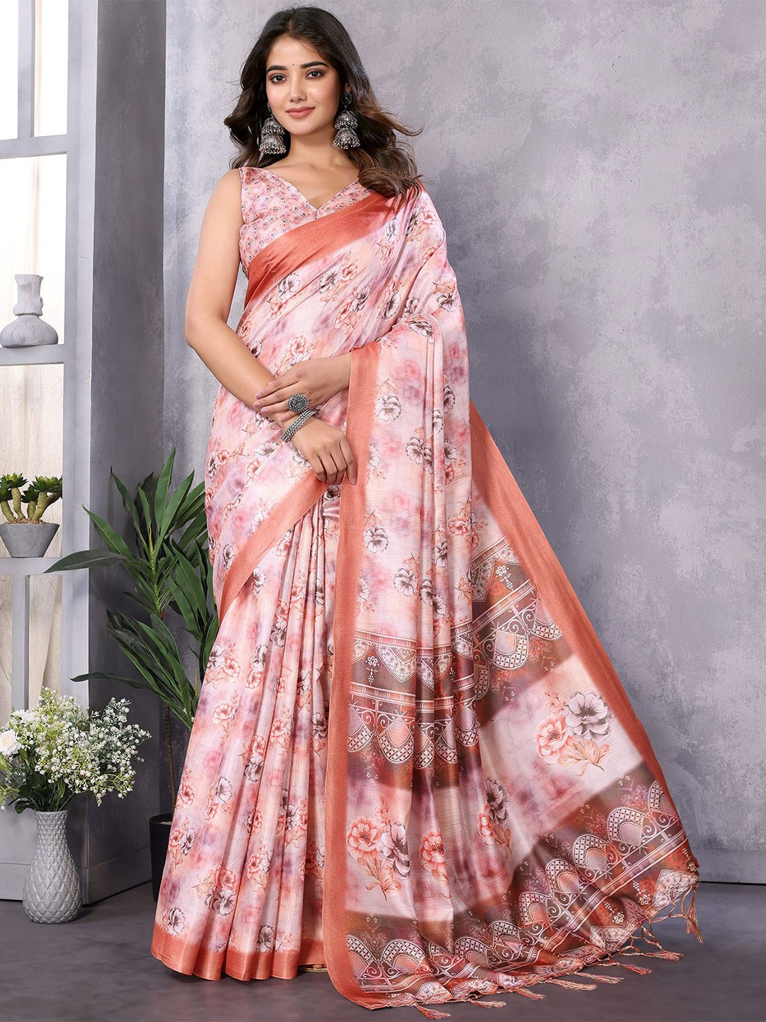 

KALINI Floral Art Silk Saree, Pink