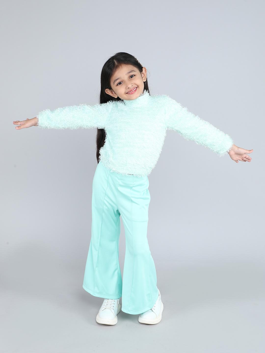 

taffykids Girls Top with Trousers, Green