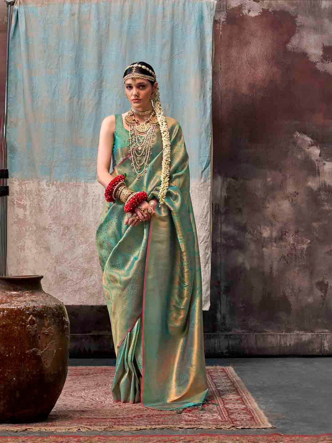 

Mitera Woven Design Zari Silk Blend Saree, Green