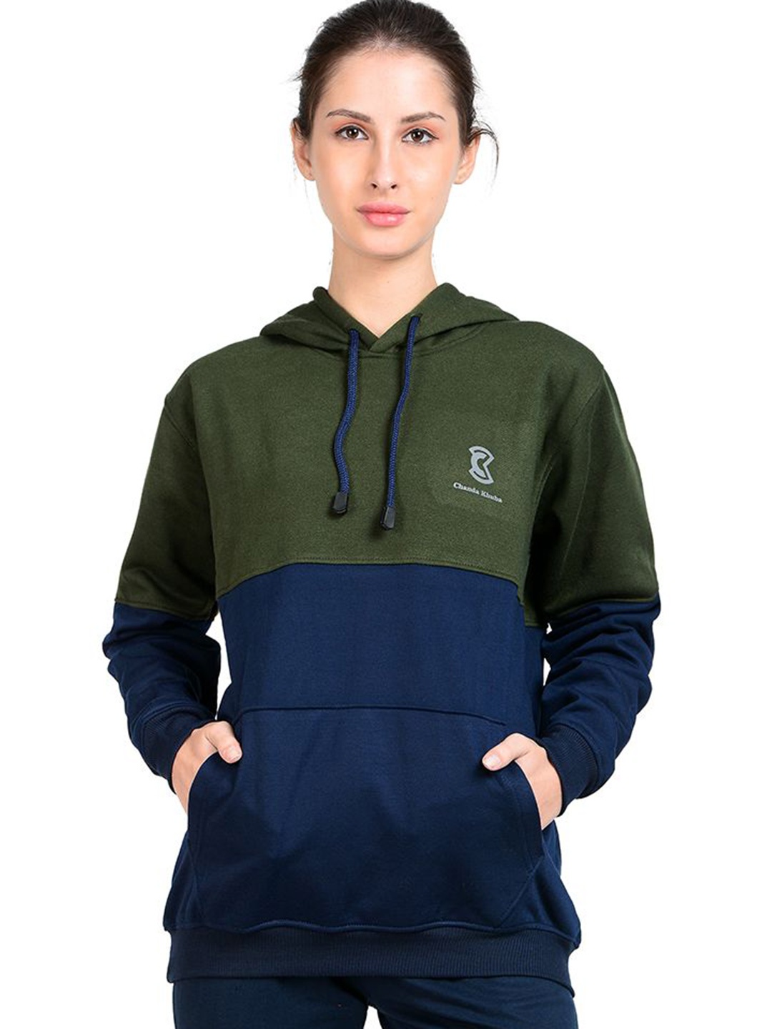 

Chanda Khuba Women Hooded Sweatshirt, Olive