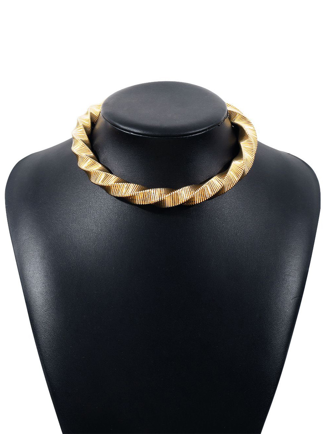

Just Lil Things Artificial Stones Studded Chain, Gold