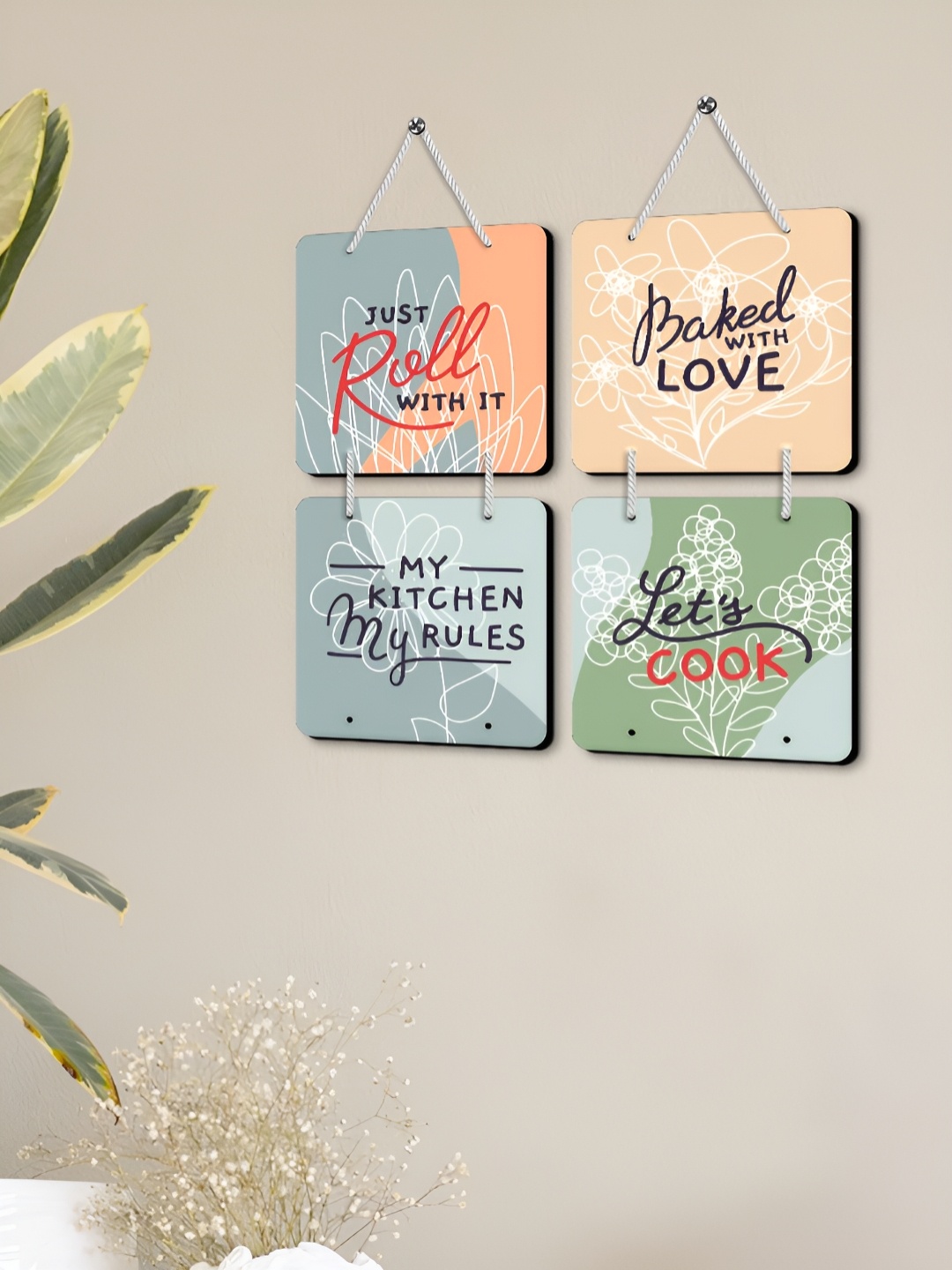 

OLIVE TREE Green & Peach Set Of 4 Wooded Tree Wall Hanging