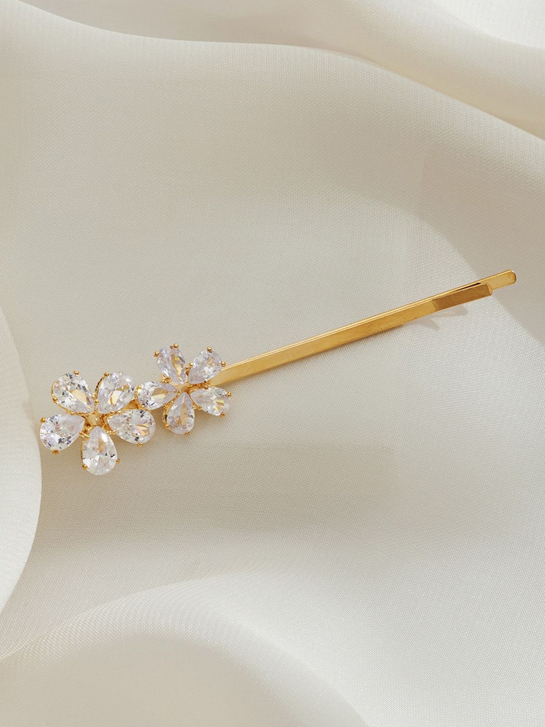 

JOKER & WITCH Women Embellished Bobby Pins, Gold