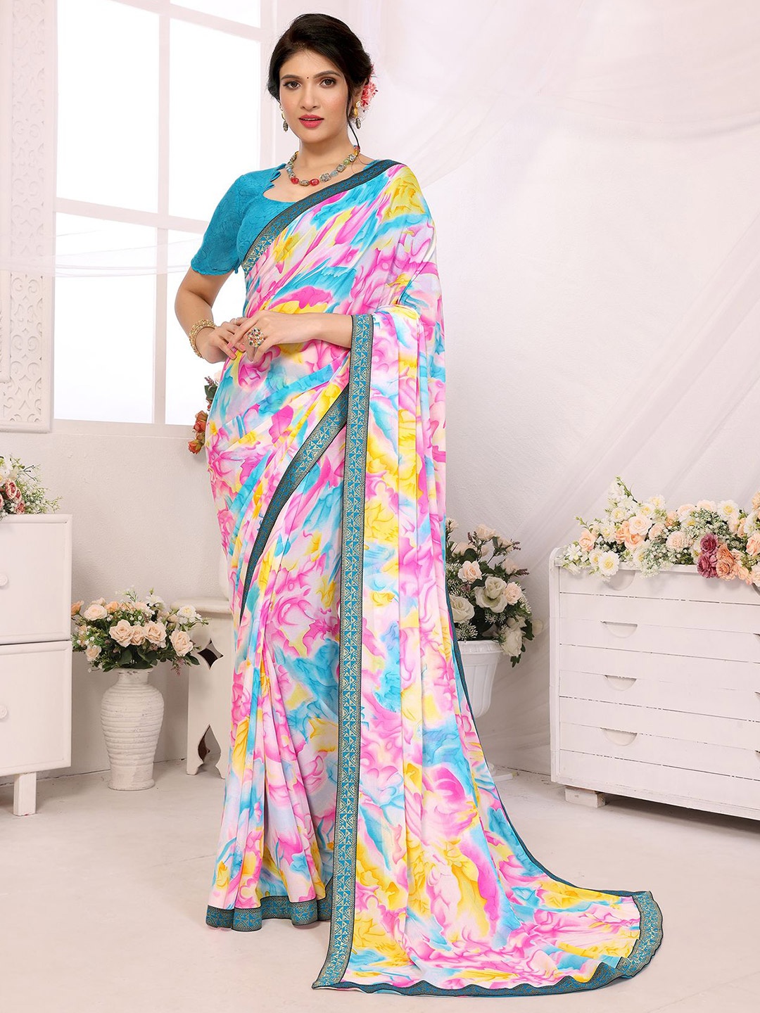 

KALINI Floral Poly Georgette Saree, Pink