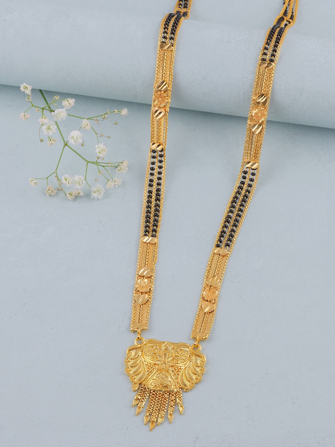 

Wynona Gold-Plated Artificial Beads Mangalsutra