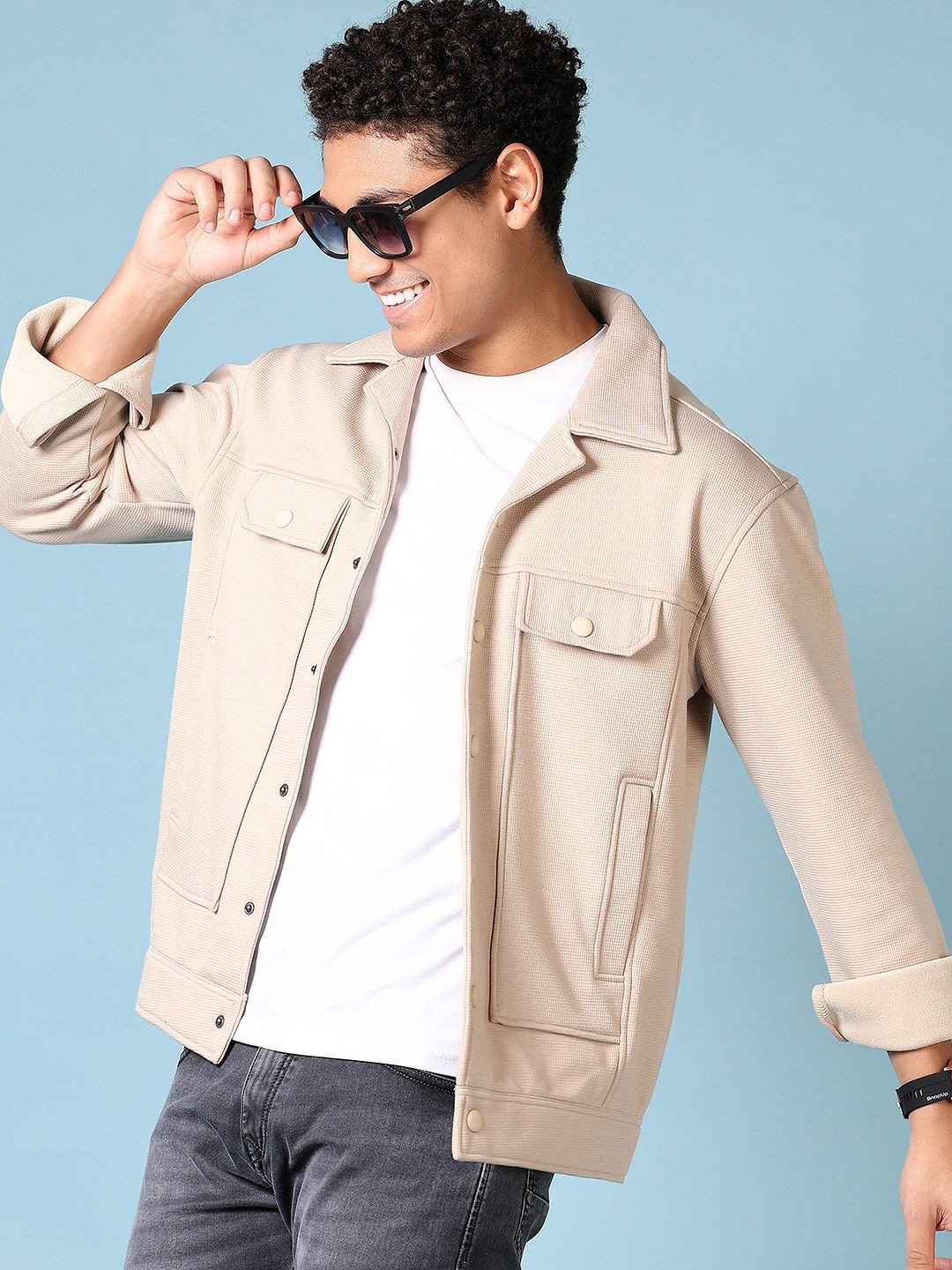 

V-Mart Men Sweatshirt, Beige