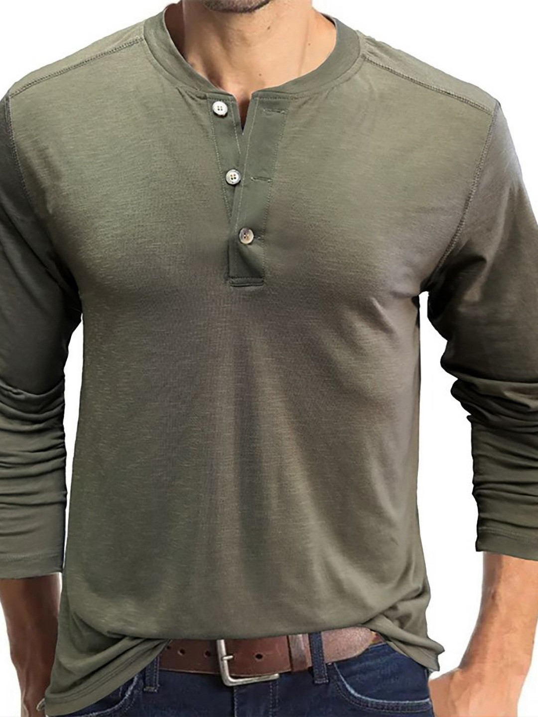 

StyleCast x Revolte Men T-shirt, Green