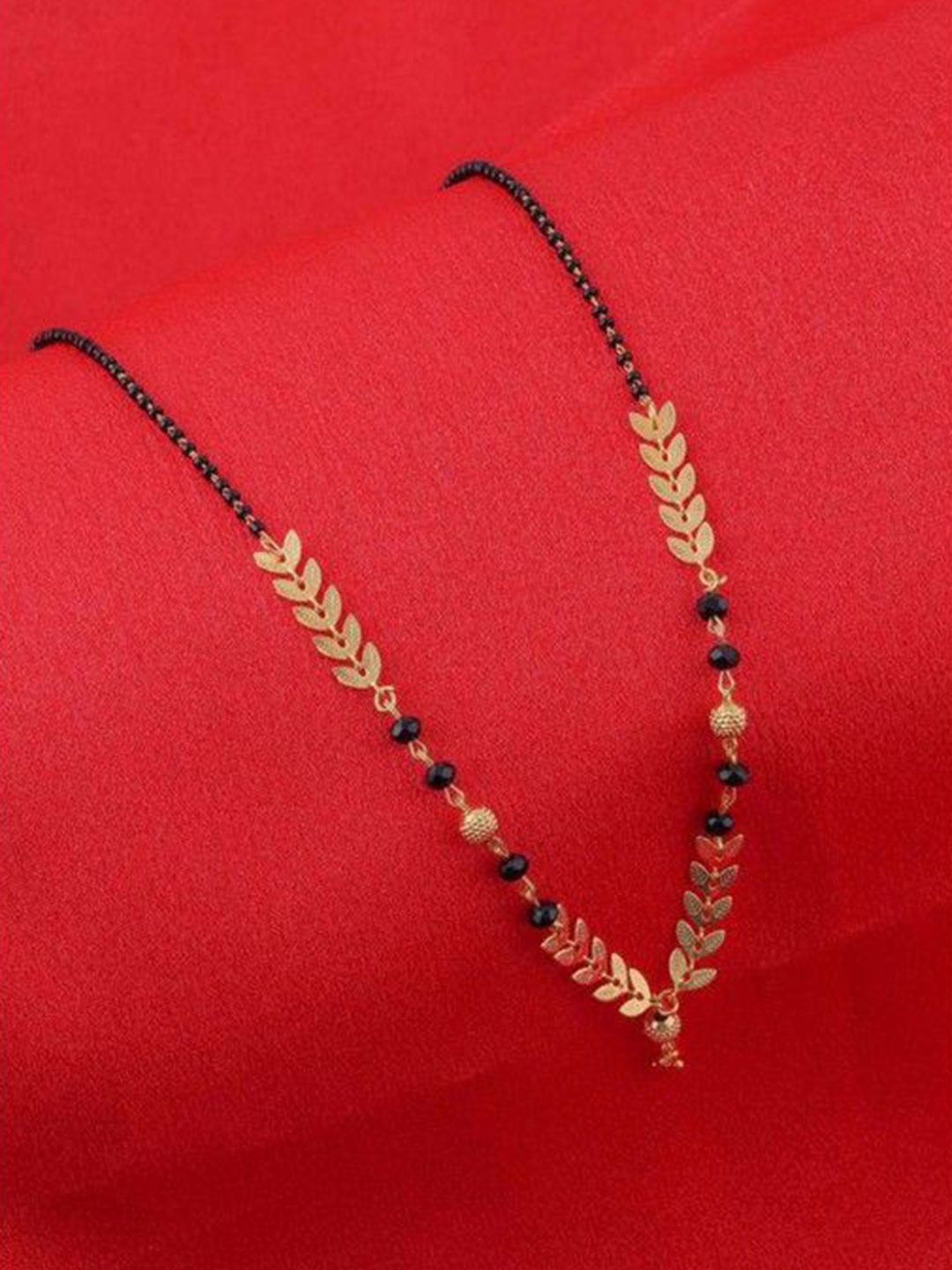 

Wynona Gold-Plated Artificial Beads Mangalsutra