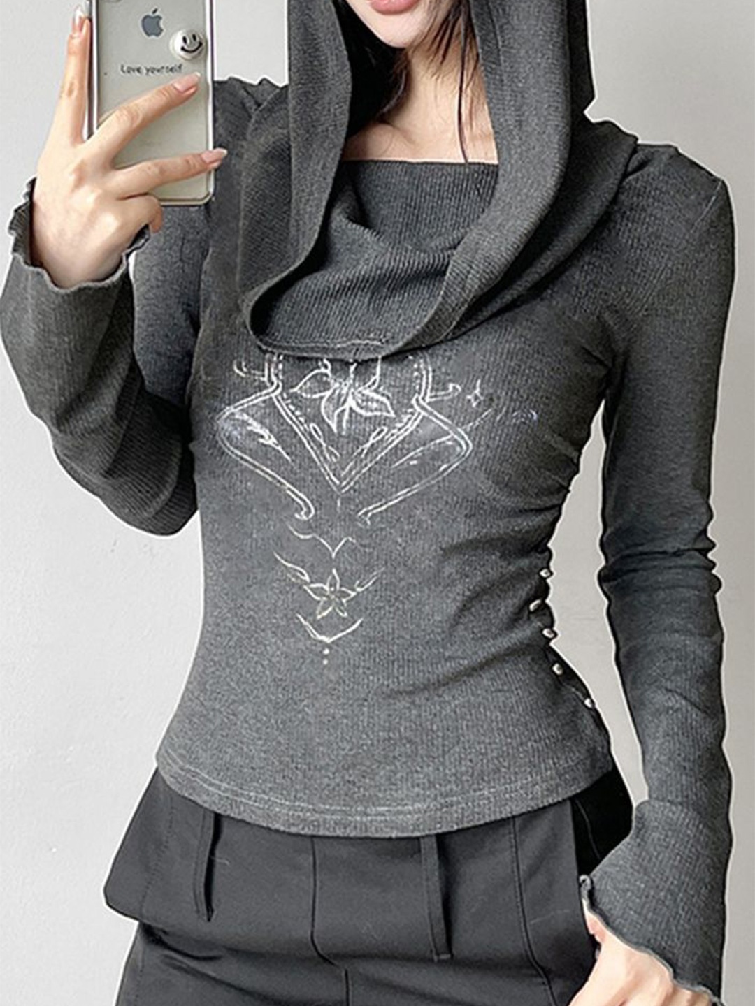 

LULU & SKY Top, Grey