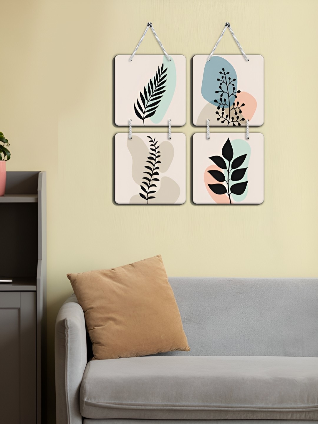 

OLIVE TREE 4-Pcs White & Blue Printed Wooden Wall Hangings