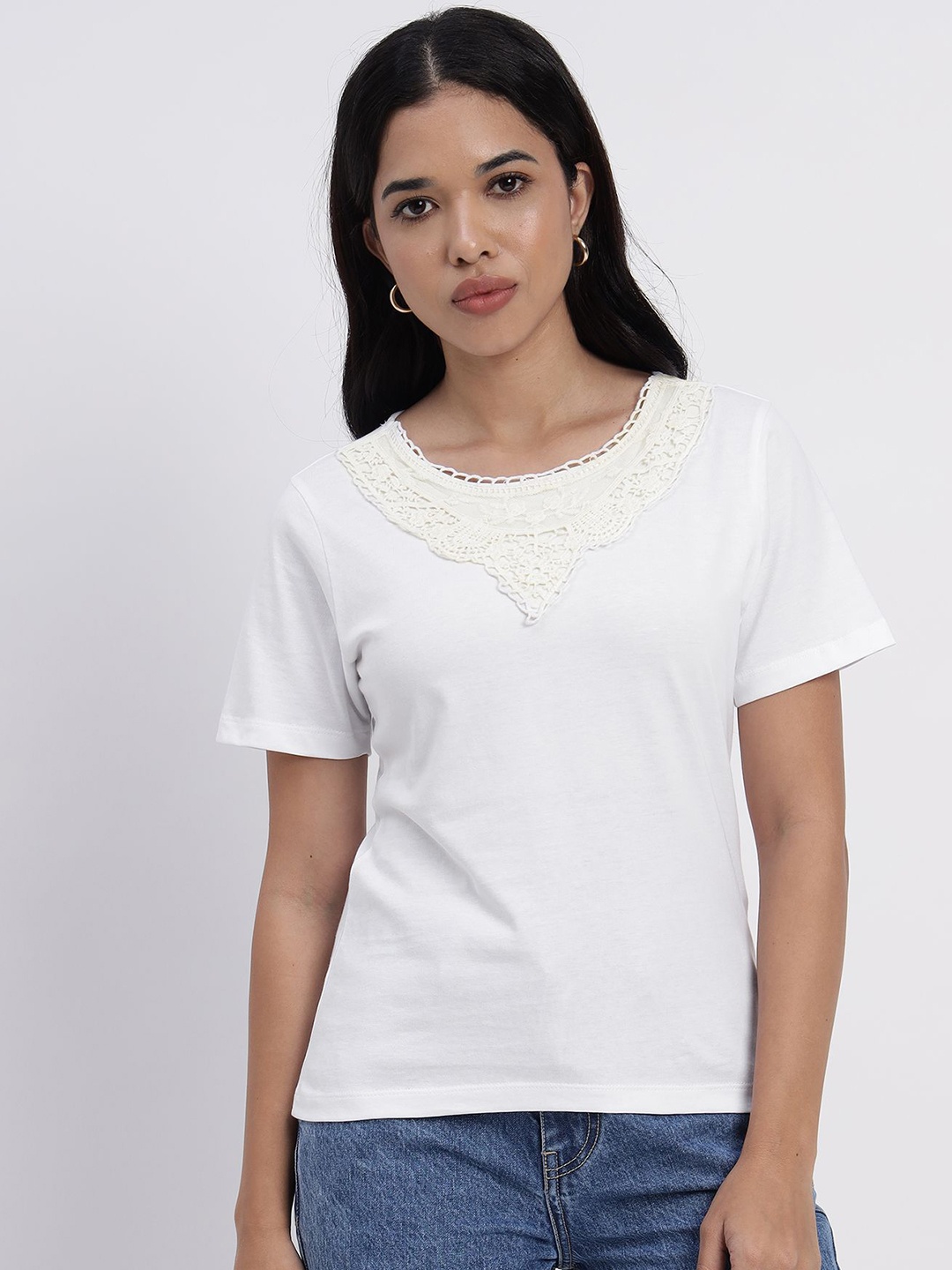 

Sands of India Women Floral Ethnic T-shirt, White