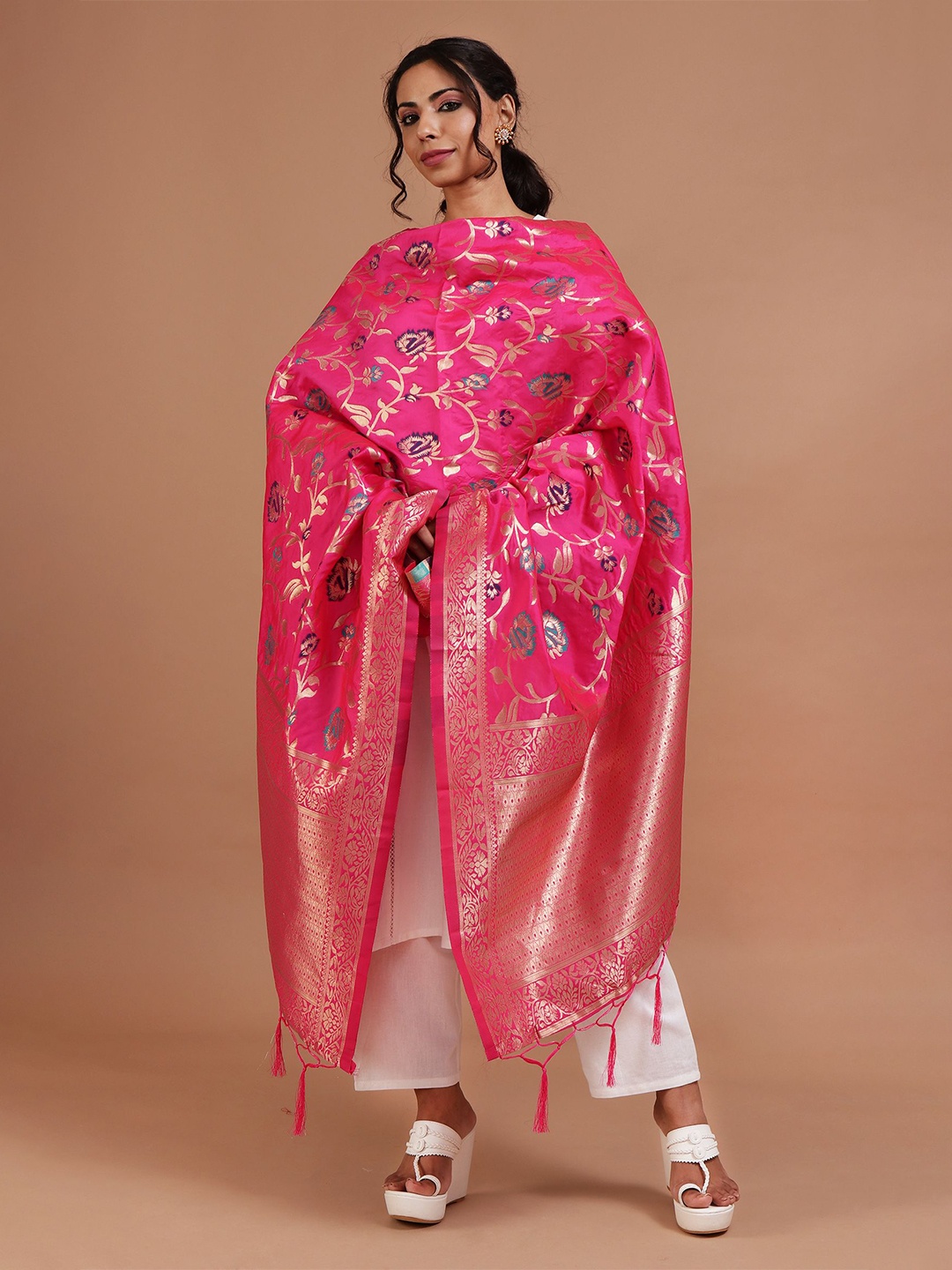 

TJORI Floral Woven Design Dupatta With Zari, Pink