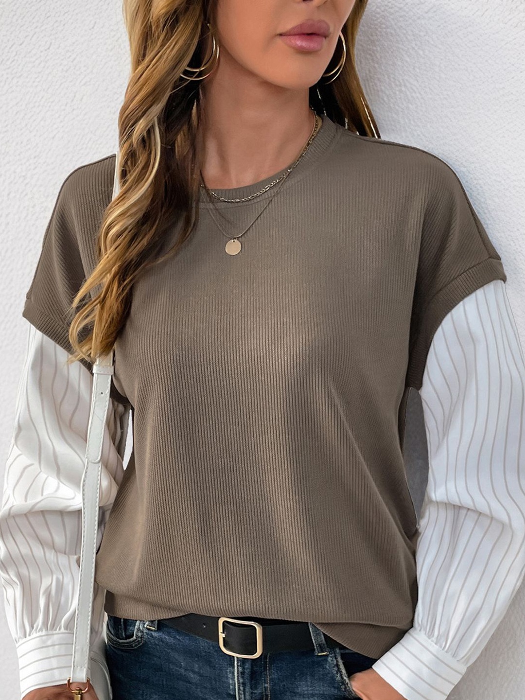 

StyleCast x Revolte Women Colourblocked Sweatshirt, Coffee brown