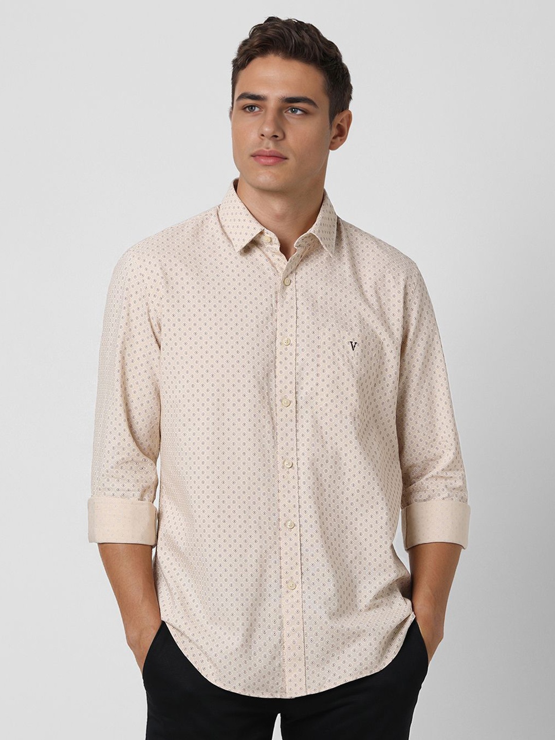 

Van Heusen Sport Men Slim Fit Opaque Printed Casual Shirt, Beige