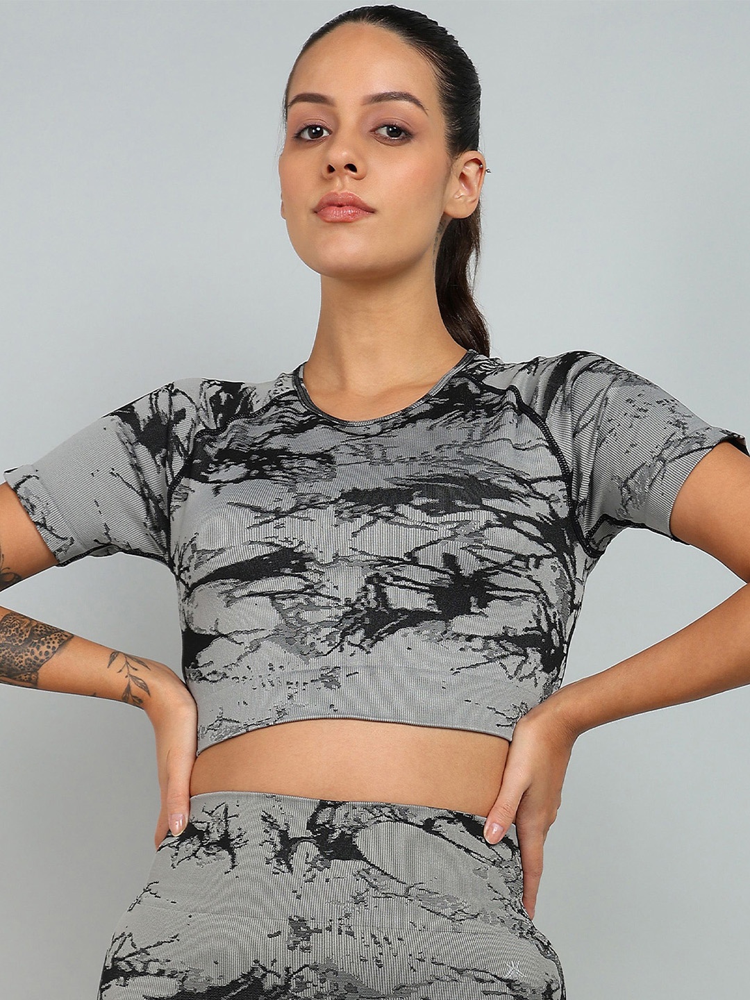 

KOBO Abstract Full Coverage Bra, Grey