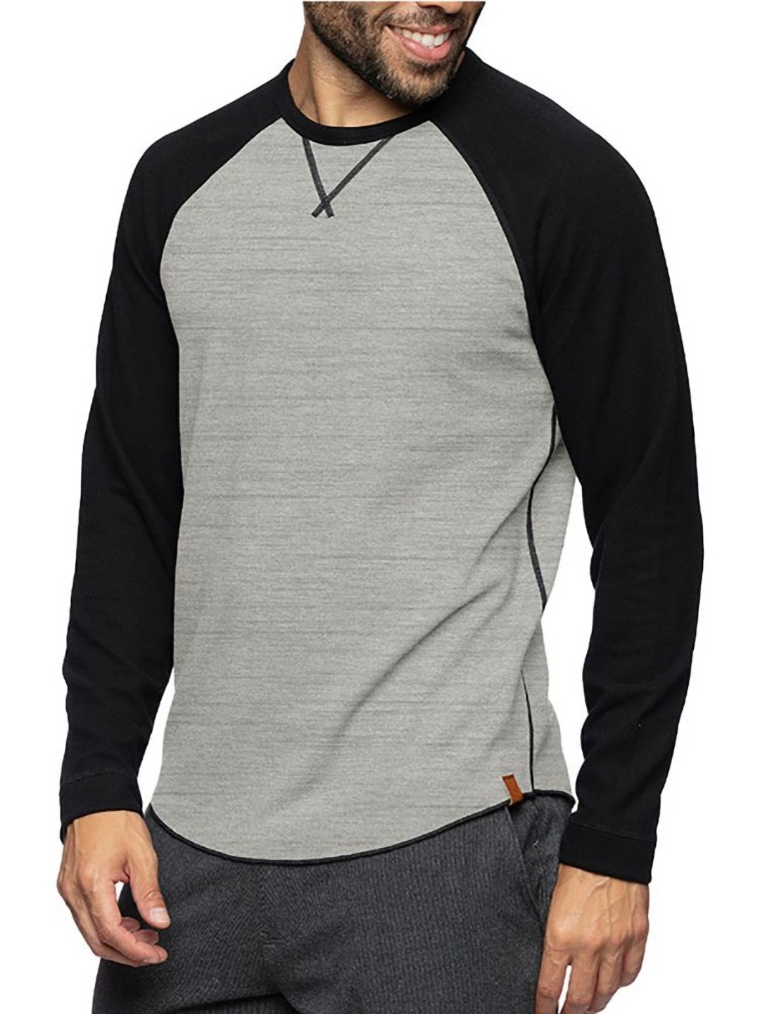 

StyleCast x Revolte Men Colourblocked T-shirt, Black