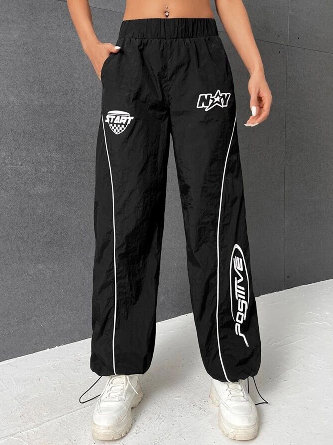 

TABADTOD Women Striped Relaxed Loose Fit Trousers, Black