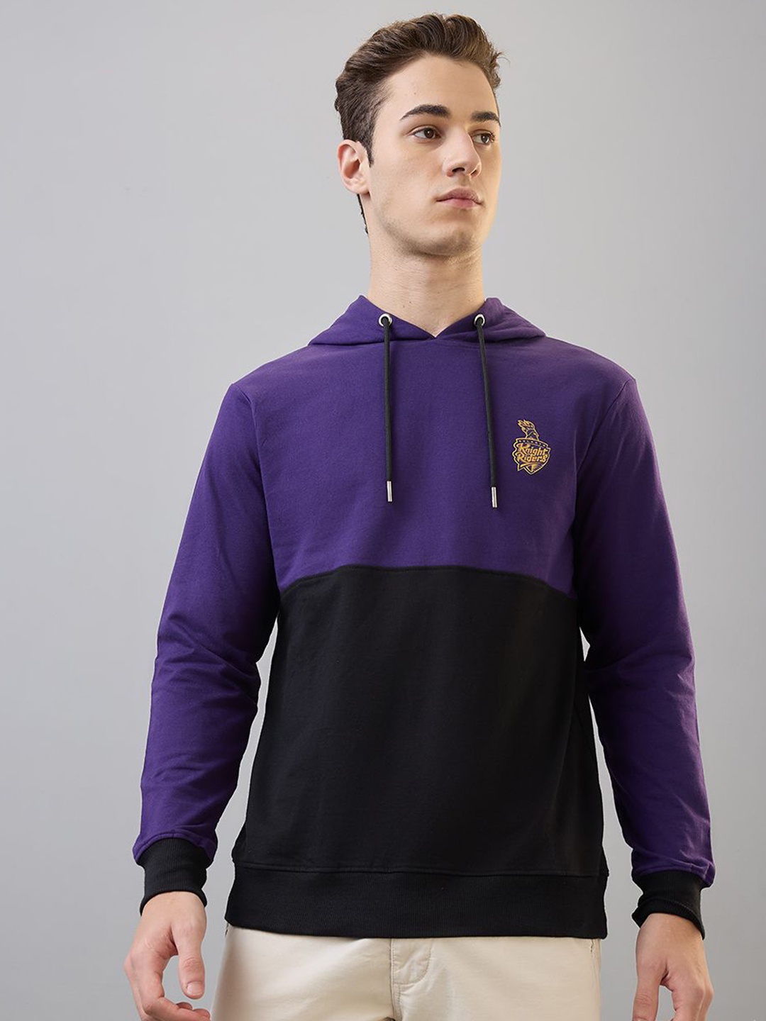 

FanCode Men Colourblocked Hooded Sweatshirt, Purple