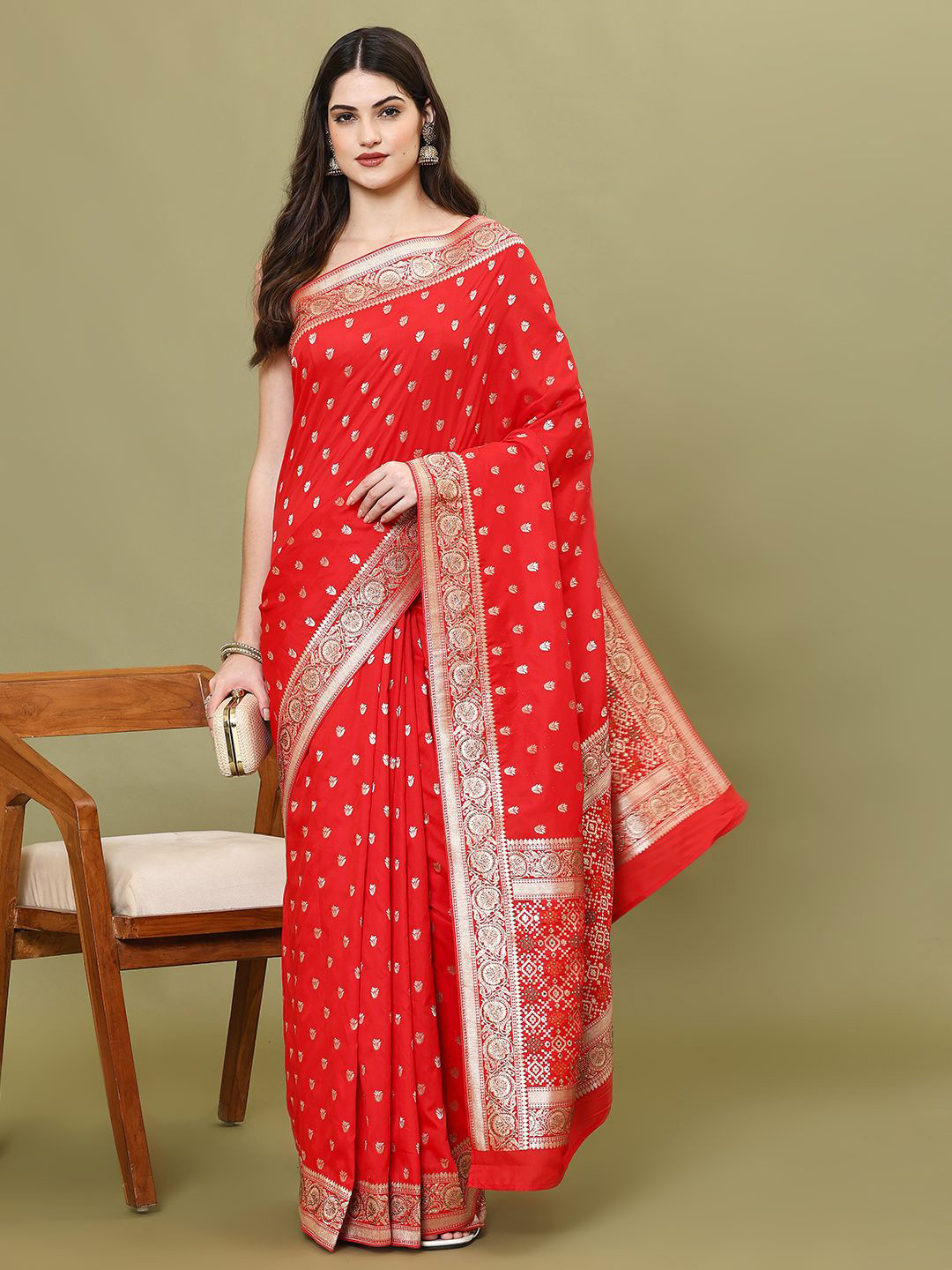 

Meena Bazaar Ethnic Motifs Woven Art Silk Banarasi Saree, Red