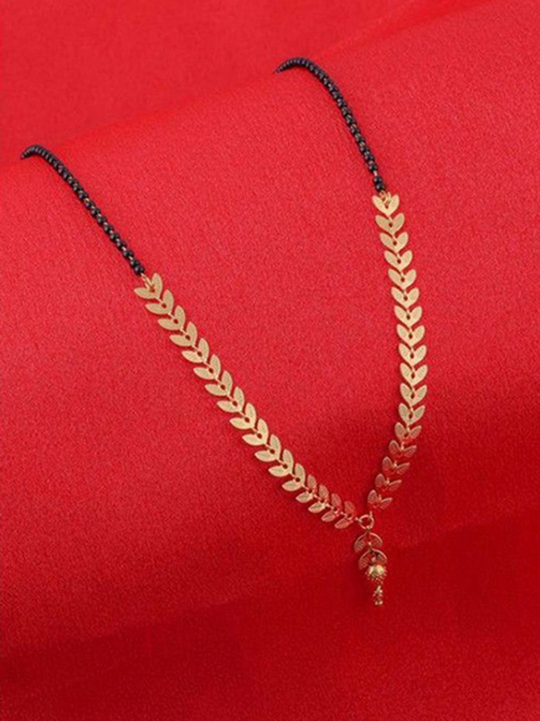 

Wynona Gold-Plated Artificial Beads Mangalsutra