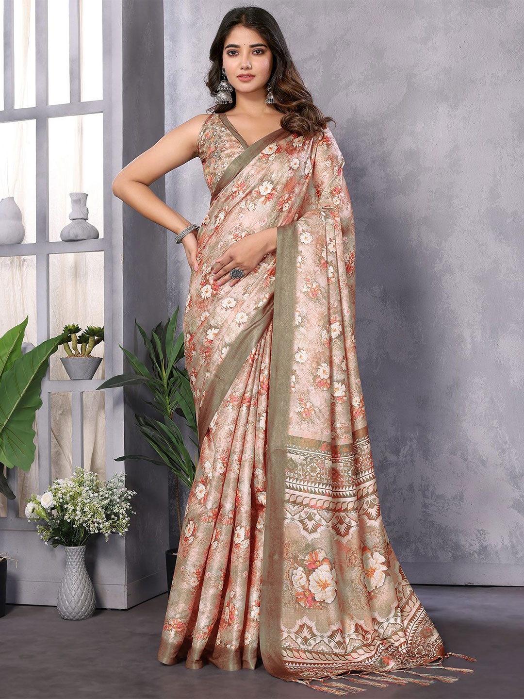 

KALINI Floral Art Silk Saree, Green