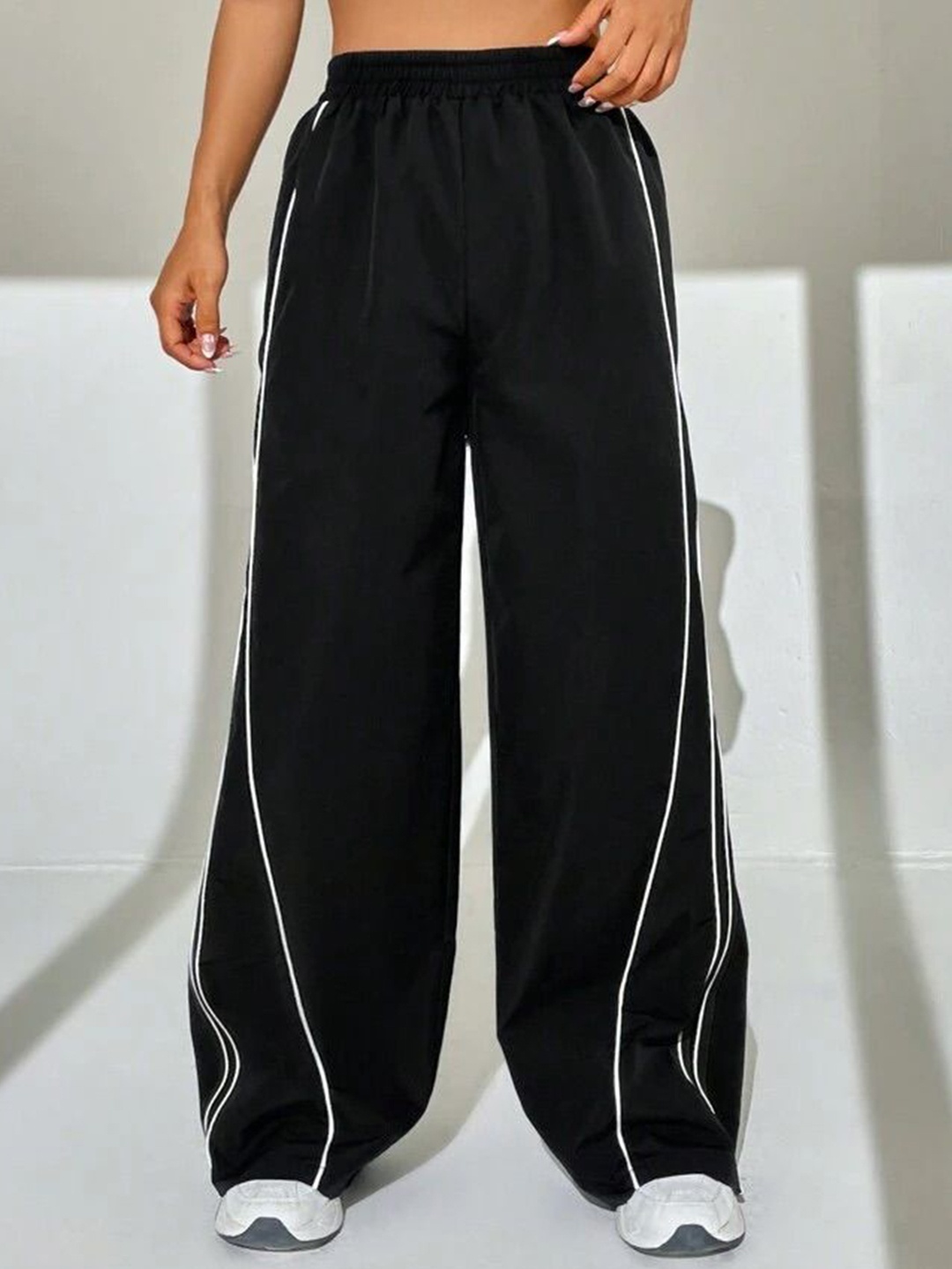 

TABADTOD Women Striped Relaxed Loose Fit Trousers, Black