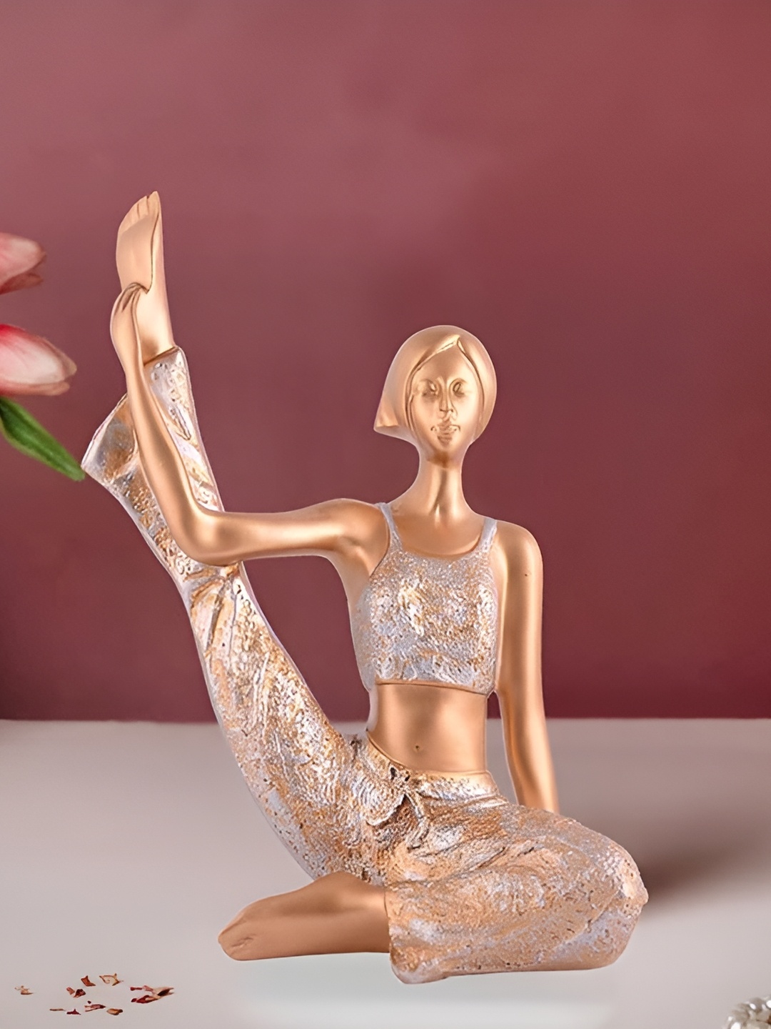 

Zart Beige & White Textured Yoga Lady Showpiece