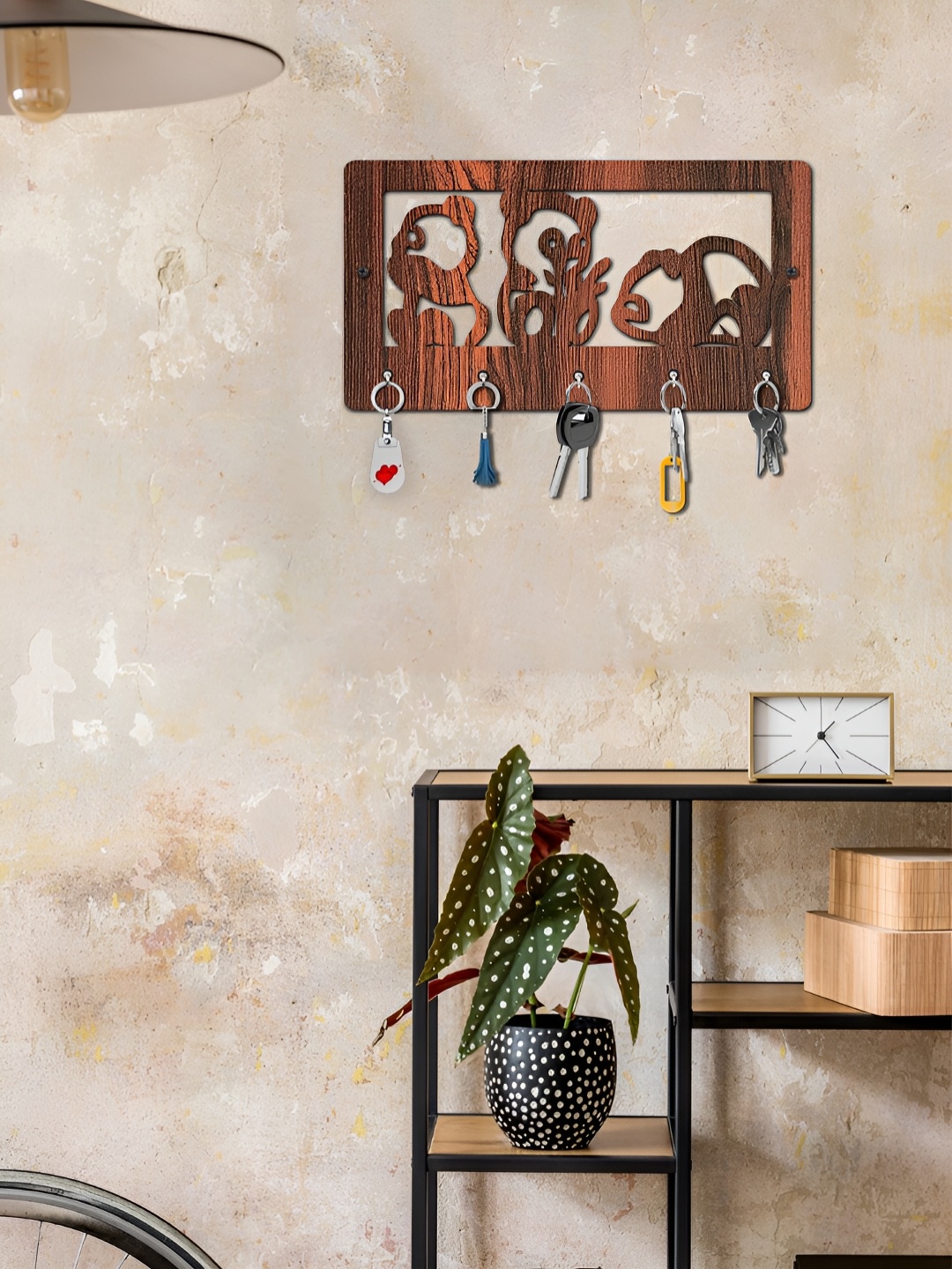 

OLIVE TREE Brown 5 Hooks Wooden Key Holder