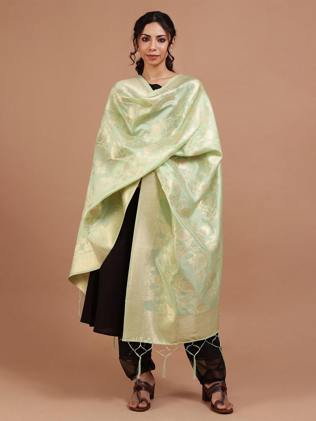 

TJORI Floral Woven Design Zari Cotton Dupatta, Green
