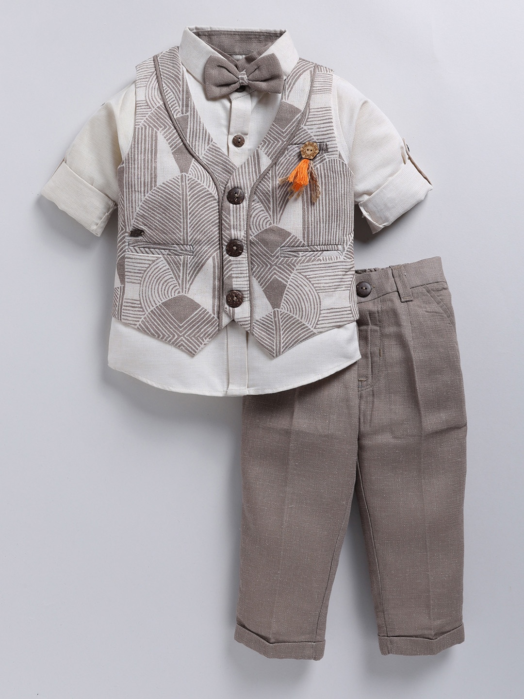 

LITTLE COLLARS Boys Single-Breasted Three-Piece Suit, Brown