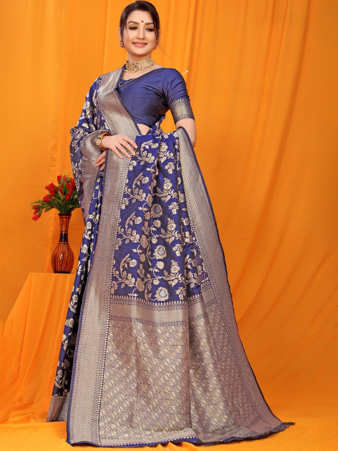 

Royal Rajgharana Saree Woven Design Zari Pure Silk Banarasi Sarees, Blue