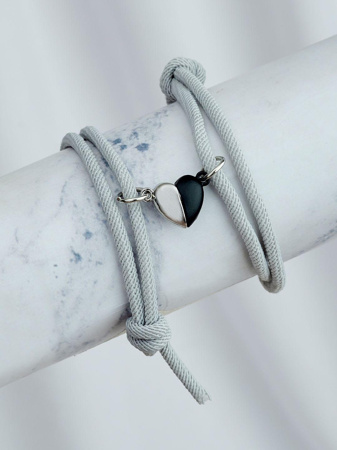 

JOKER & WITCH Women 2 Wraparound Bracelet, Grey