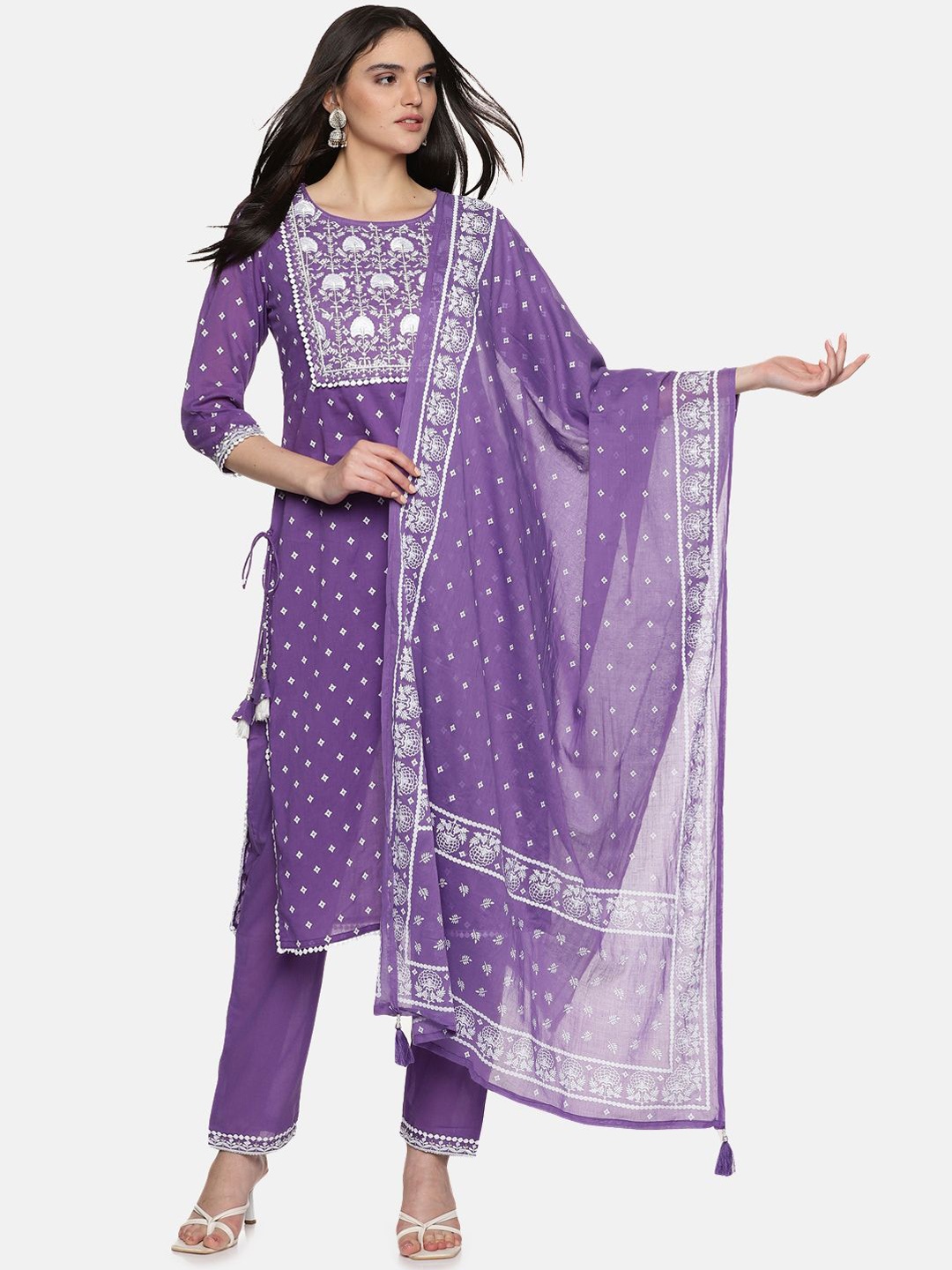 

RAJMANDIRFABRICS Women Floral Embroidered Regular Gotta Patti Pure Cotton Kurta with Trousers & With Dupatta, Purple