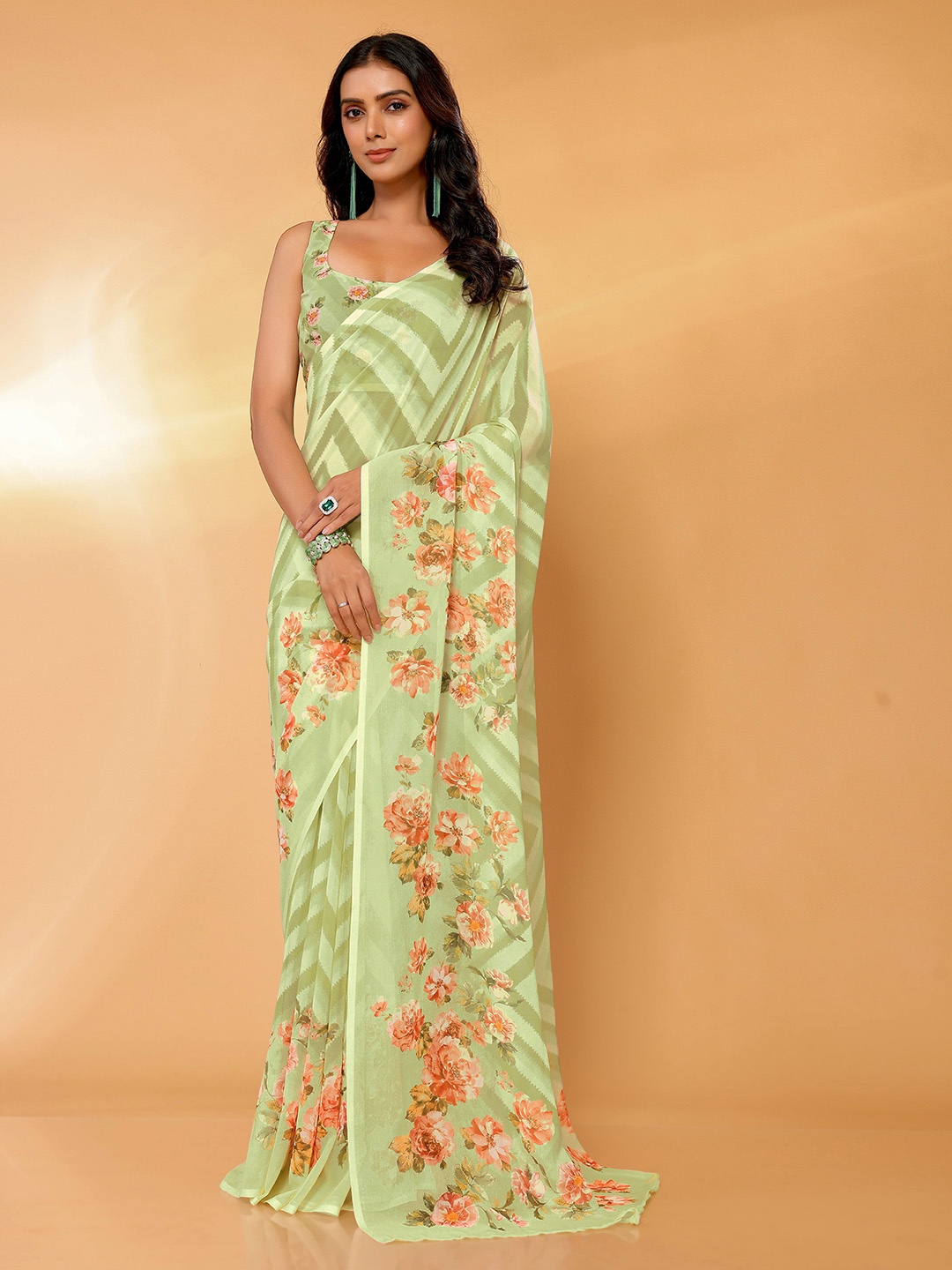 

KALINI Floral Poly Georgette Saree, Green