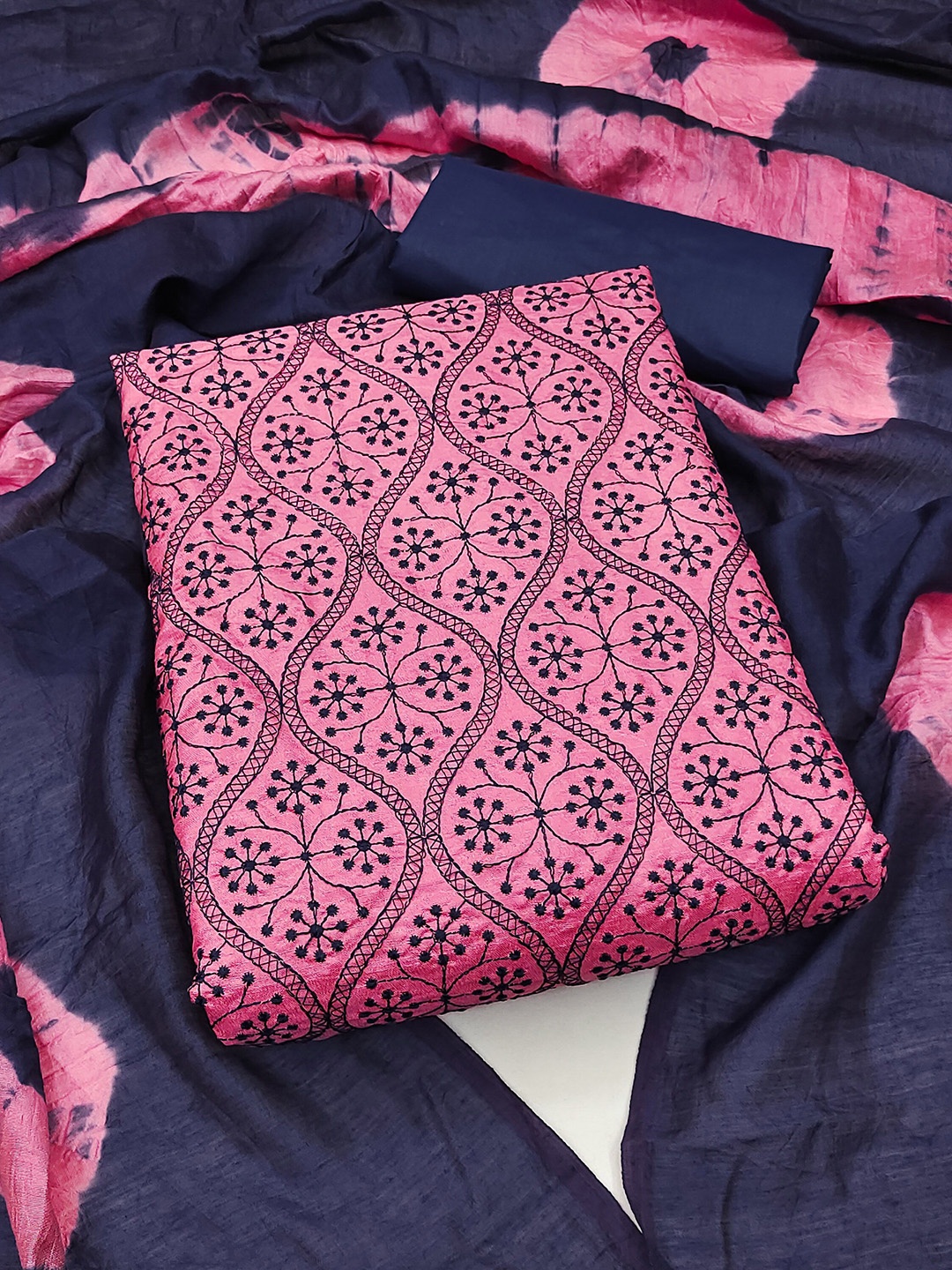 

Maroosh Embellished Unstitched Dress Material, Pink