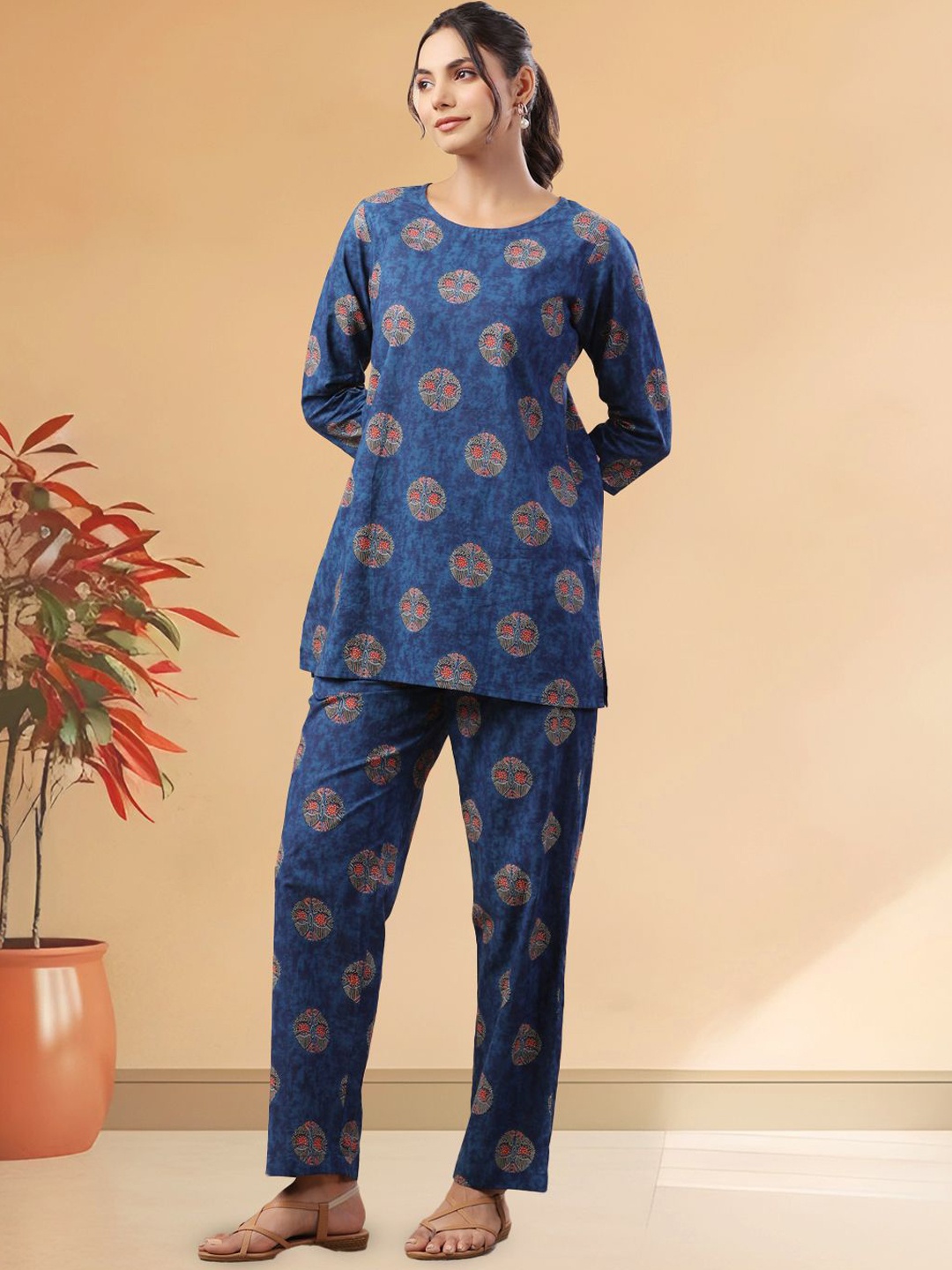 

CUSTARD Tribal Printed Round Neck Pure Cotton Top With Trousers, Blue