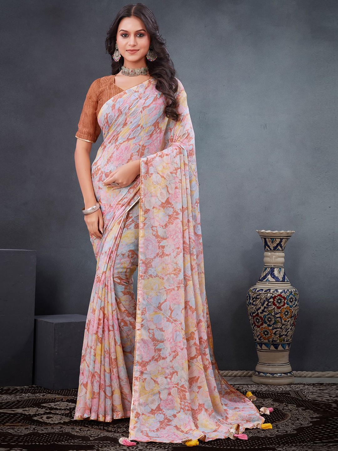 

Panzora Floral Beads and Stones Poly Georgette Saree, Brown