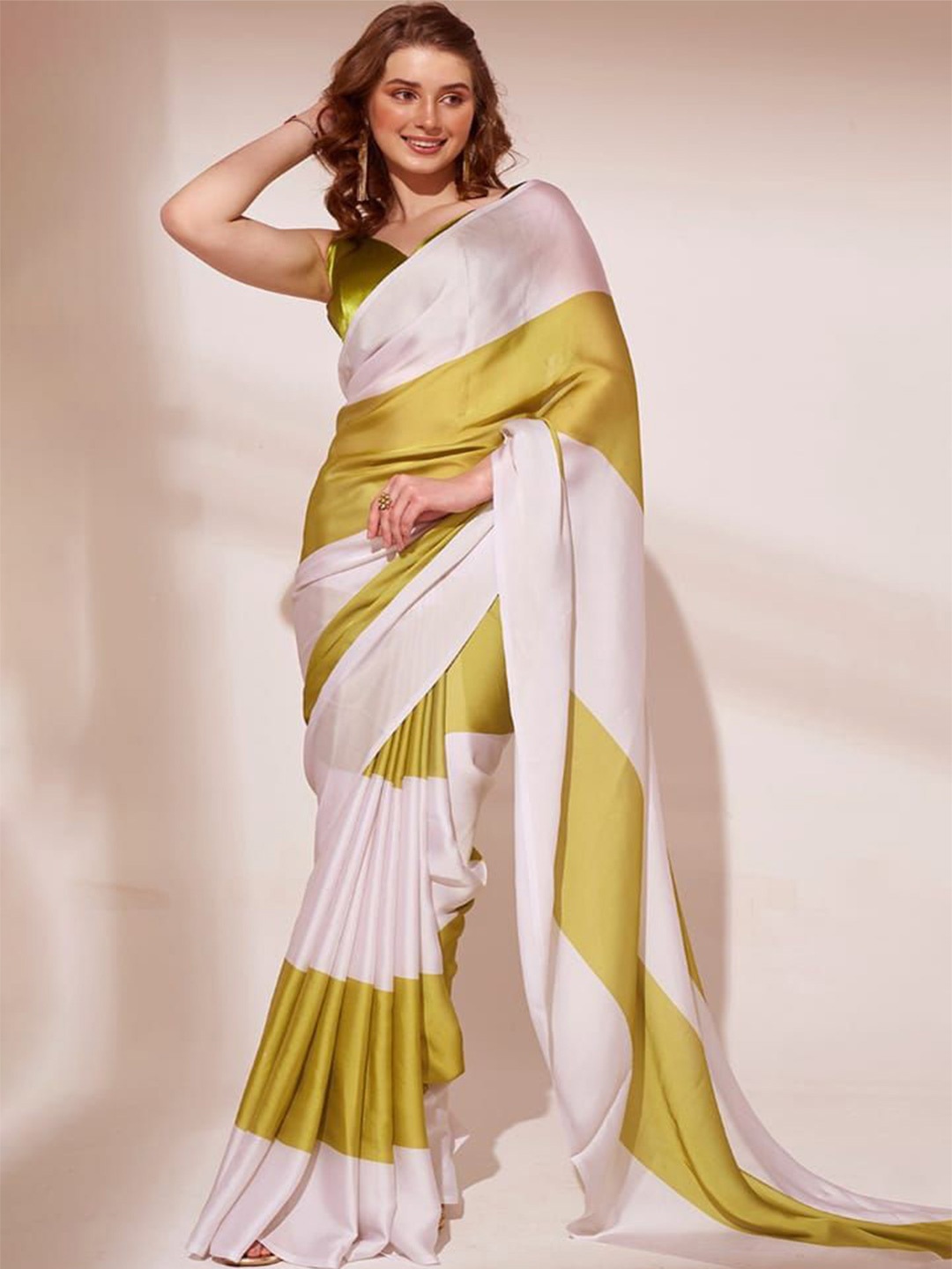 

STAVA CREATION Striped Satin Saree, Green