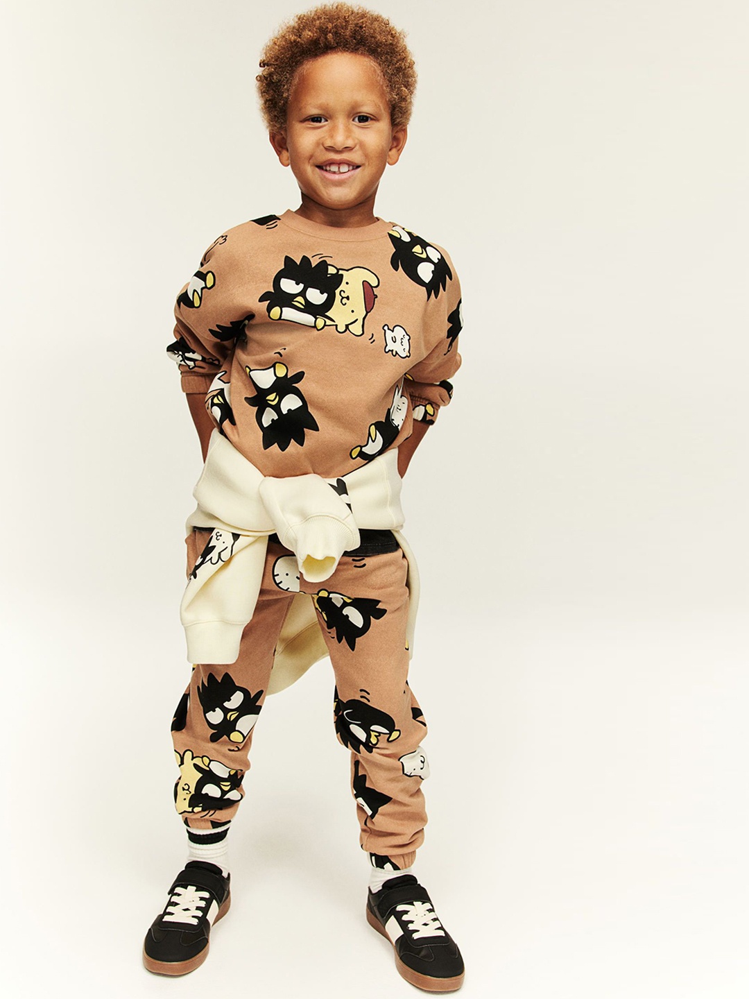 

H&M Boys 2-Piece Printed Sweatshirt Set, Brown
