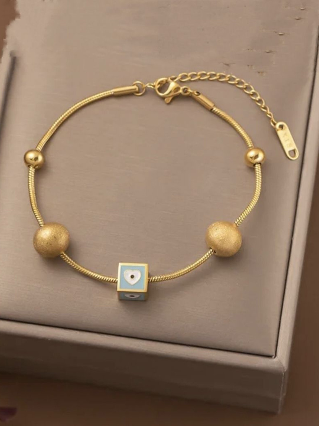 

V FASHION JEWELLERY Gold-Plated Charm Bracelet