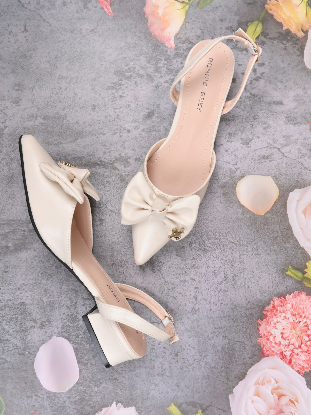 

Ronnie Grey Women Mules with Bows Flats, Off white