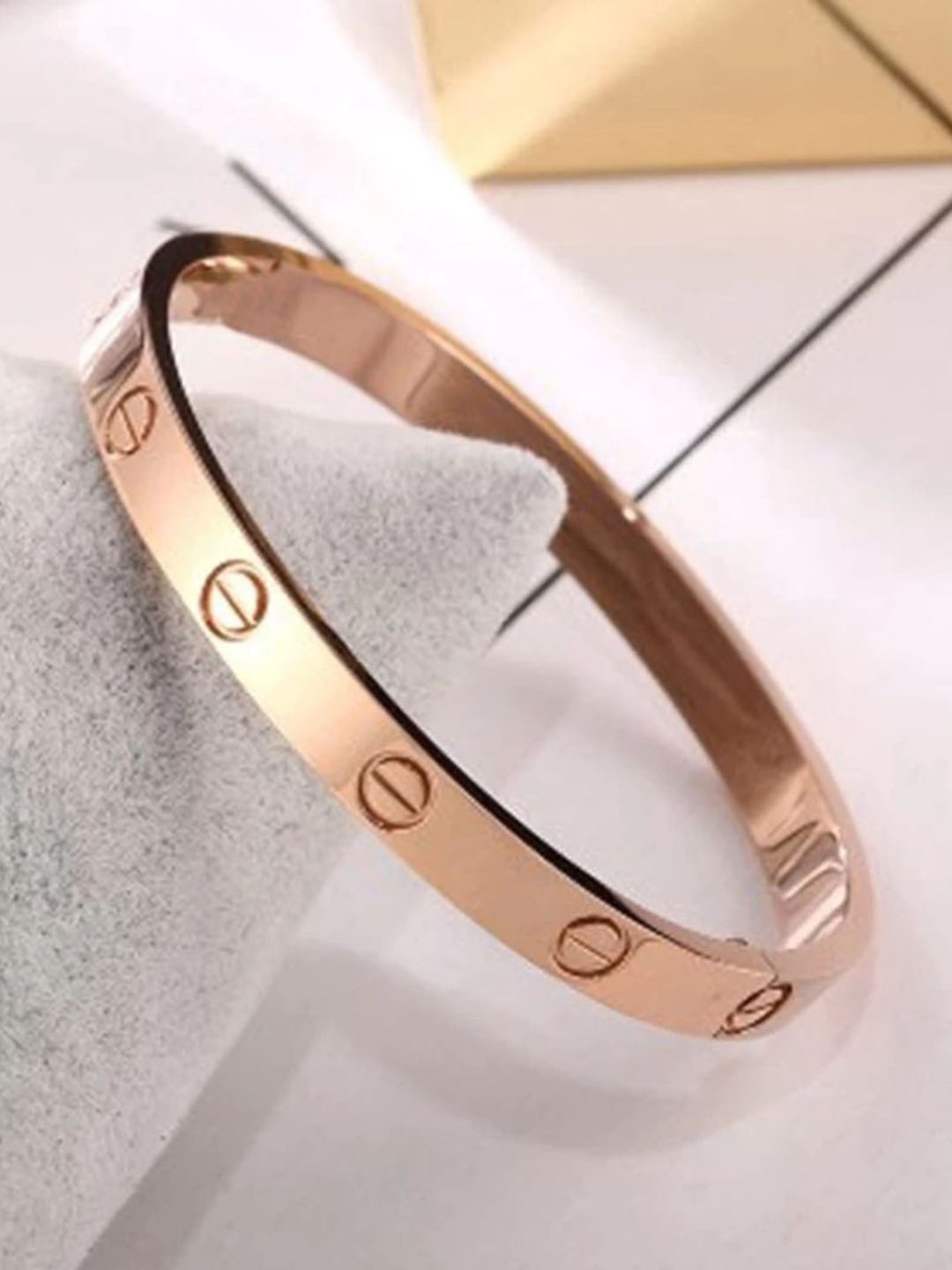 

V FASHION JEWELLERY Rose Gold-Plated Kada Bracelet