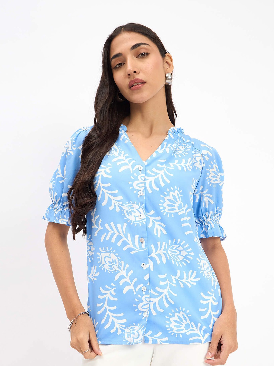 

SALT ATTIRE Floral Print Roll-Up Sleeves Shirt Style Top, Blue