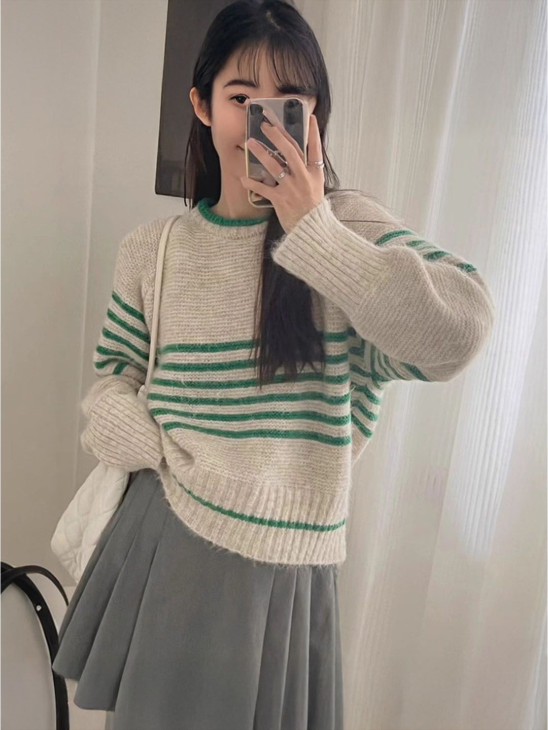

StyleCast Women Striped Pullover, Off white