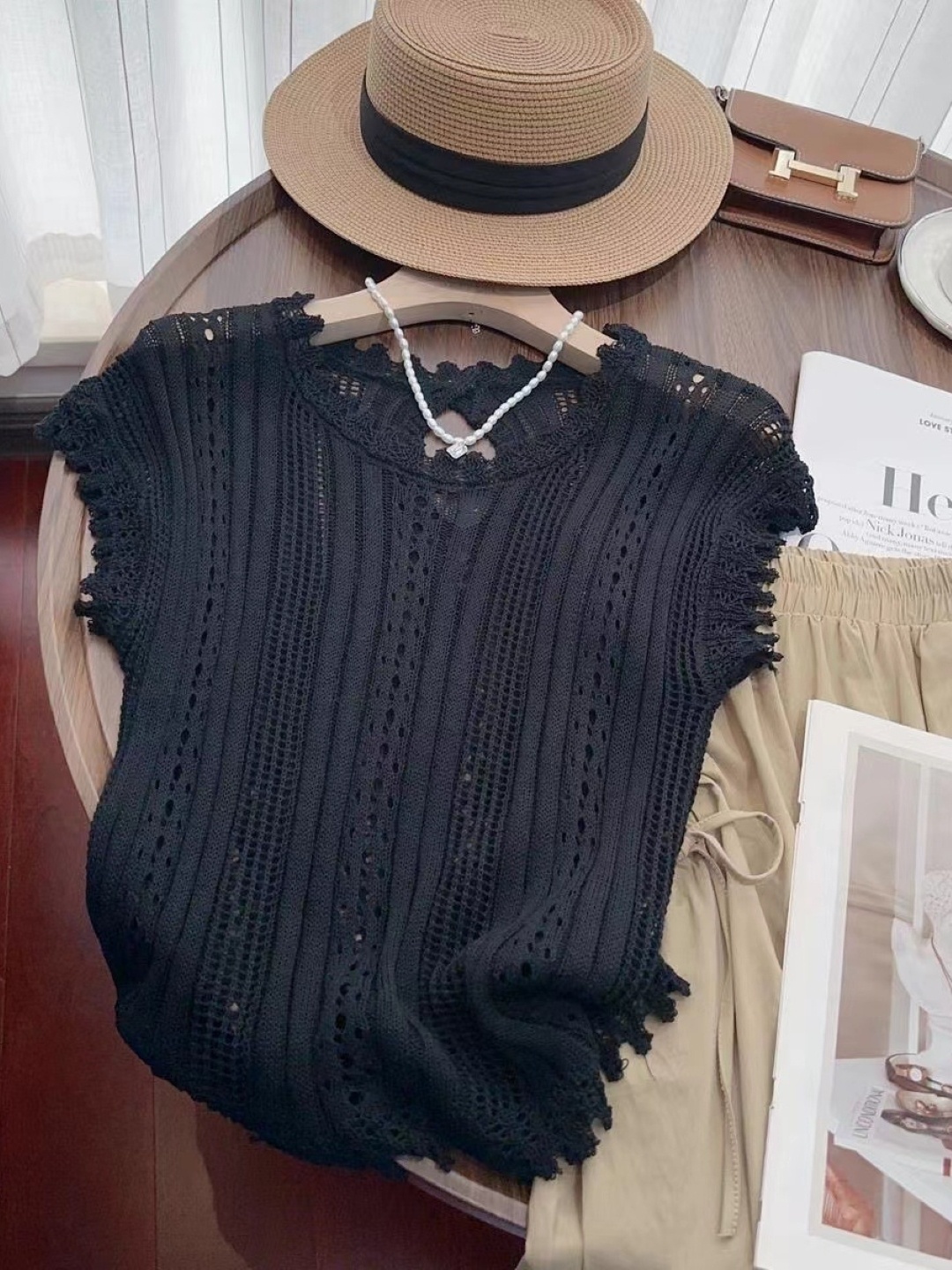 

KPOP Women Top, Black